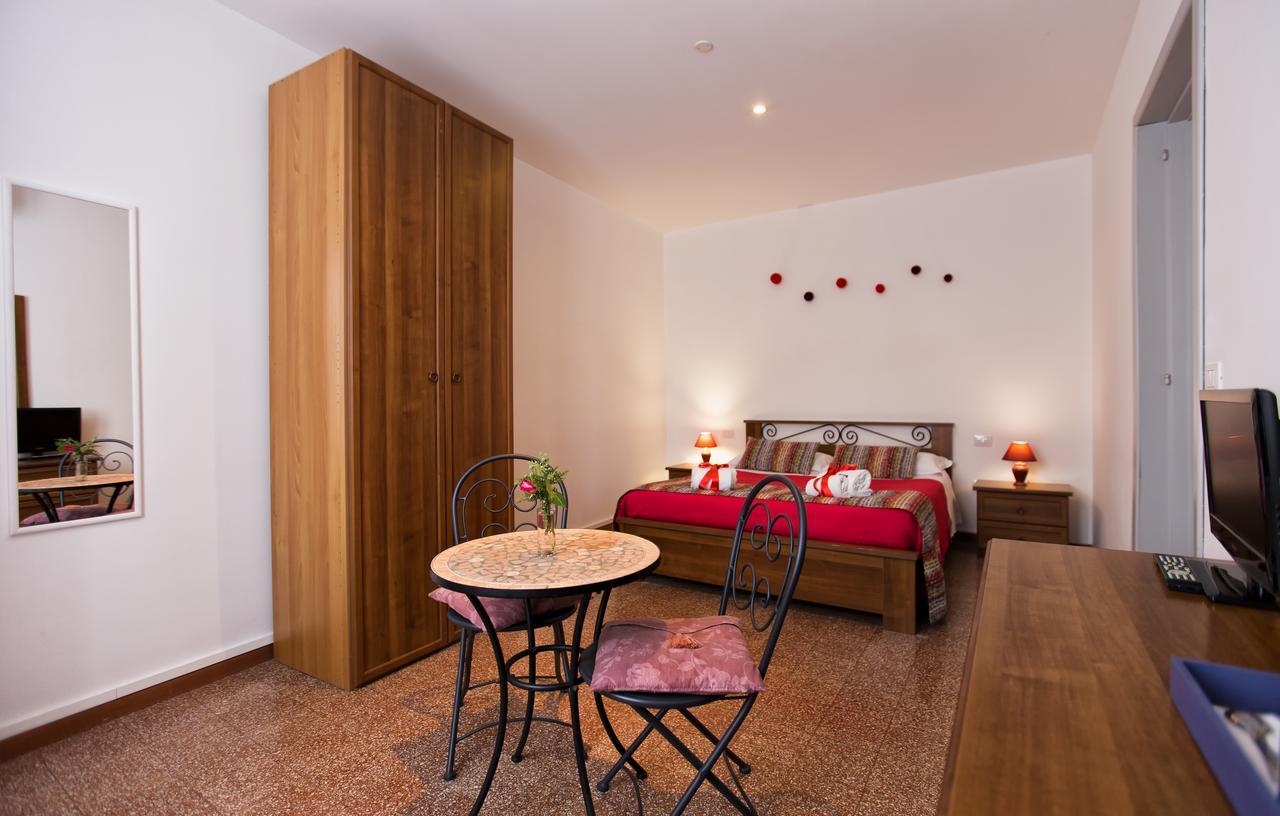 B&B Benebenniu Alghero Buitenkant foto